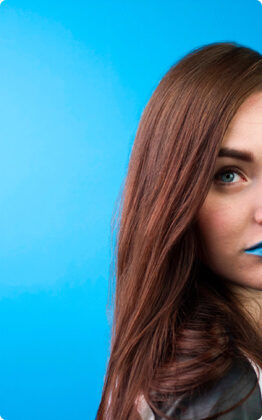 d03-Img-Girl-Blue-Lips.jpg